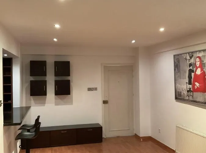 Staycity Flat!!! Nicosia